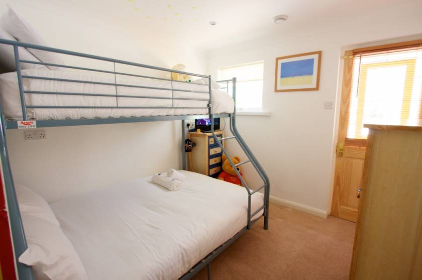 Westmount Haven Holiday Home - Triple Bunk Room